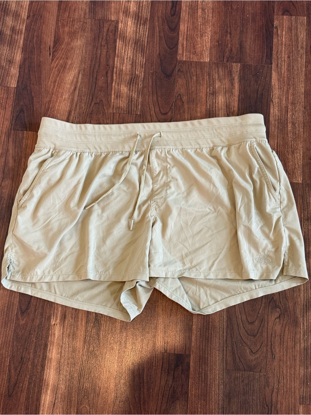 THE NORTH FACE Active Shorts XL Beige Drawstring